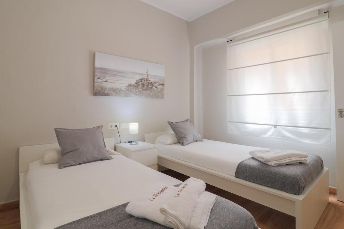 C102 - Huge And Stylish 5 Bedroom By The Center Málaga Eksteriør bilde